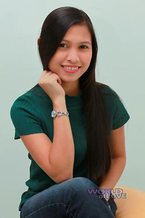 Philippines women
