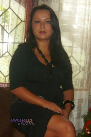 142055 - Ileana Age: 43 - Costa Rica