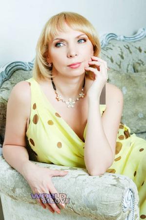 161320 - Elena Age: 51 - Russia