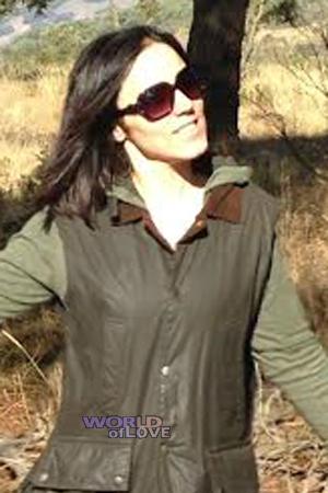 169301 - Yasmina Age: 43 - Spain