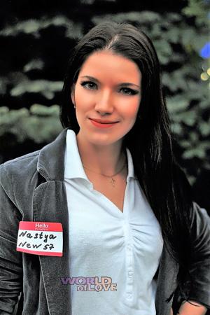 176654 - Anastasiya Age: 35 - Ukraine