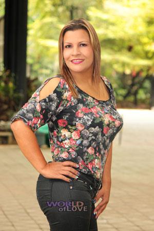 179208 - Beatriz Age: 52 - Colombia