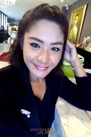 184464 - Porawee Age: 38 - Thailand