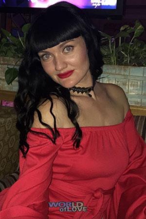 184988 - Irina Age: 36 - Russia