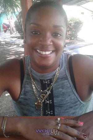 194643 - Anisleidys Age: 38 - Cuba