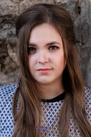 196559 - Oksana Age: 30 - Russia