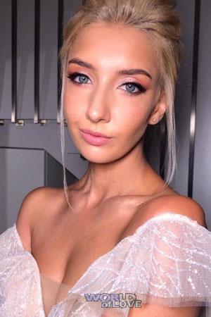 199349 - Sophie Age: 28 - Ukraine