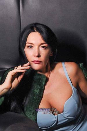 199360 - Selena Age: 54 - Ukraine