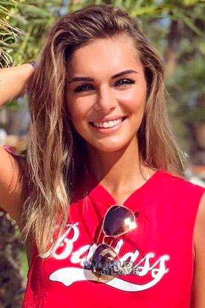 200737 - Anna Age: 28 - Russia