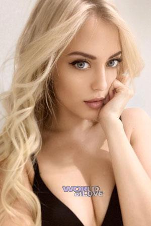 202112 - Anna Age: 30 - Ukraine