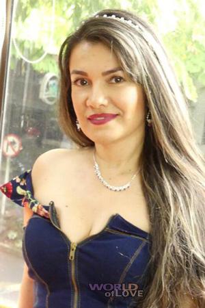 205233 - Erika Age: 48 - Colombia