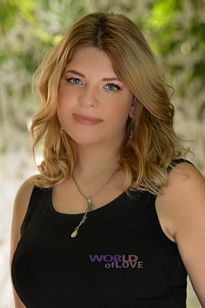 205556 - Elena Age: 38 - Ukraine