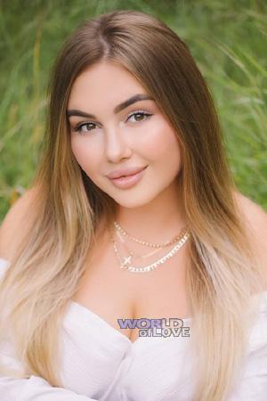 207402 - Mira Age: 22 - Ukraine