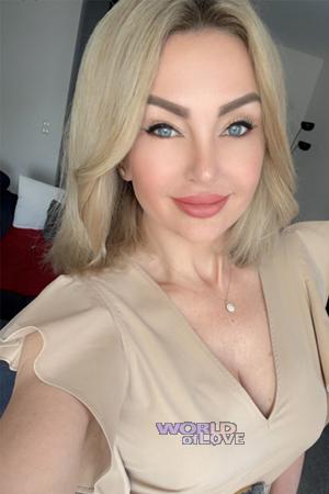 213821 - Victoriya Age: 46 - Ukraine