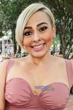 214753 - Vanessa Age: 33 - Colombia