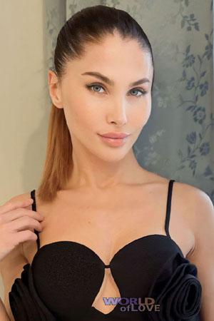 215086 - Valentina Age: 38 - Russia