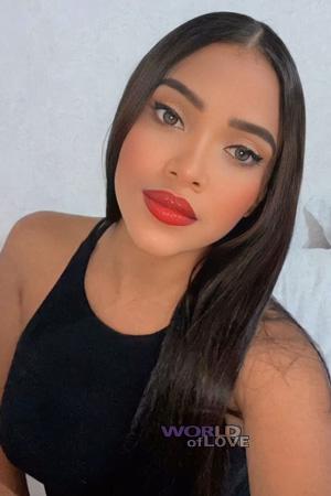 215676 - Ilcy Age: 22 - Colombia