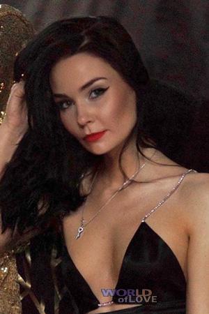 216188 - Valentyna Age: 34 - Kyrgyzstan