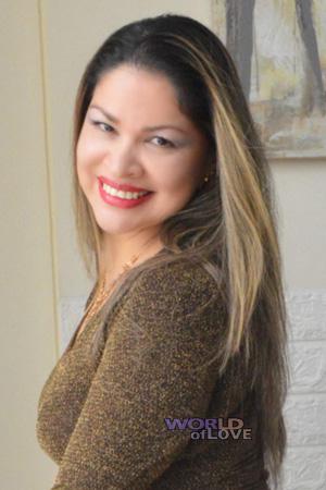 219842 - Elizabeth Age: 42 - Peru