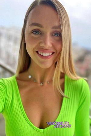 221273 - Anastasia Age: 35 - Ukraine