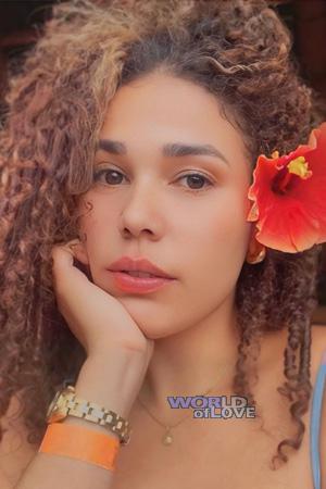 221908 - Yenifer Age: 25 - Colombia