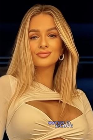 222032 - Sofia Age: 24 - Ukraine