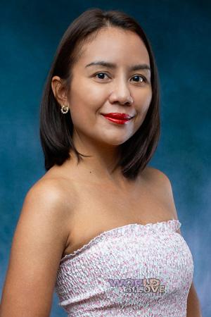 222063 - Jariya Age: 38 - Thailand