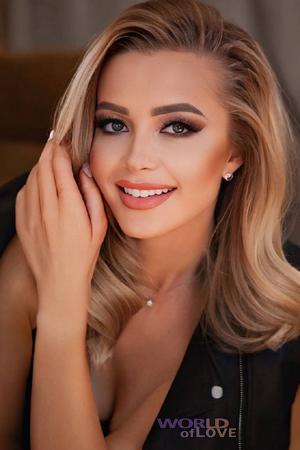 223099 - Alla Age: 33 - Ukraine