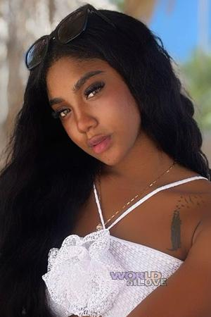 223286 - Veronica Age: 22 - Colombia