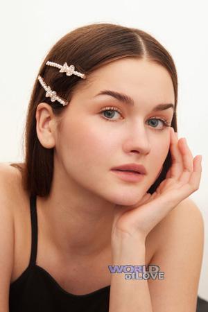 223491 - Victoria Age: 19 - Ukraine