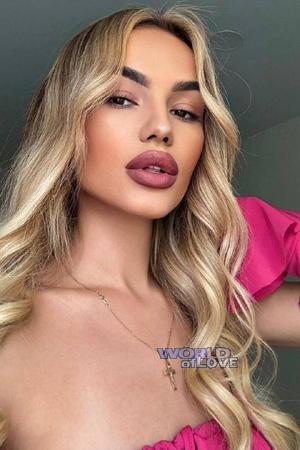 223769 - Yuliia Age: 24 - Ukraine