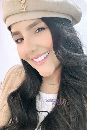 223837 - Julieth Age: 32 - Colombia