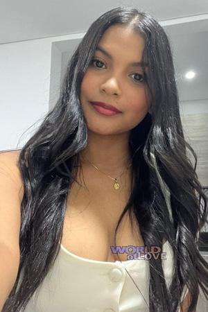 224986 - Emili Age: 25 - Colombia