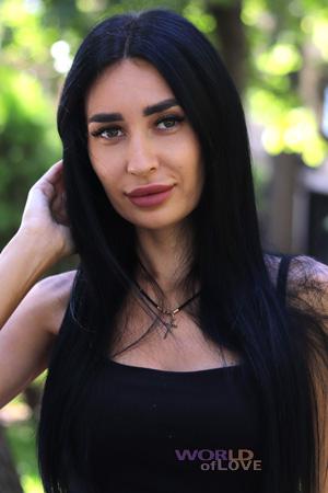 225090 - Iryna Age: 32 - Ukraine