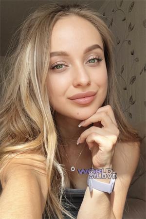 225183 - Yevhenia Age: 33 - Ukraine