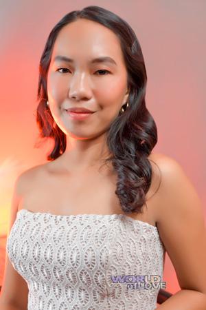 226640 - Nicole Age: 22 - Philippines