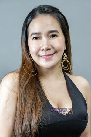 Philippines women