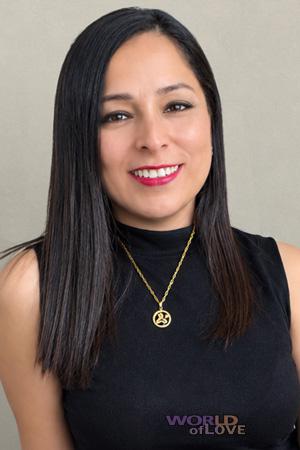 Peru women