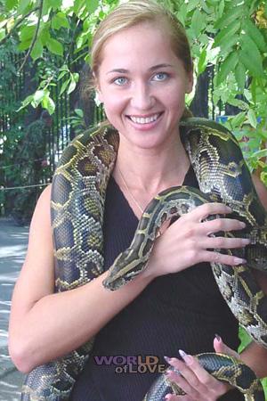 61501 - Valentina Age: 35 - Russia