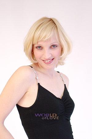 65915 - Irina Age: 39 - Russia