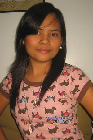 Philippines women